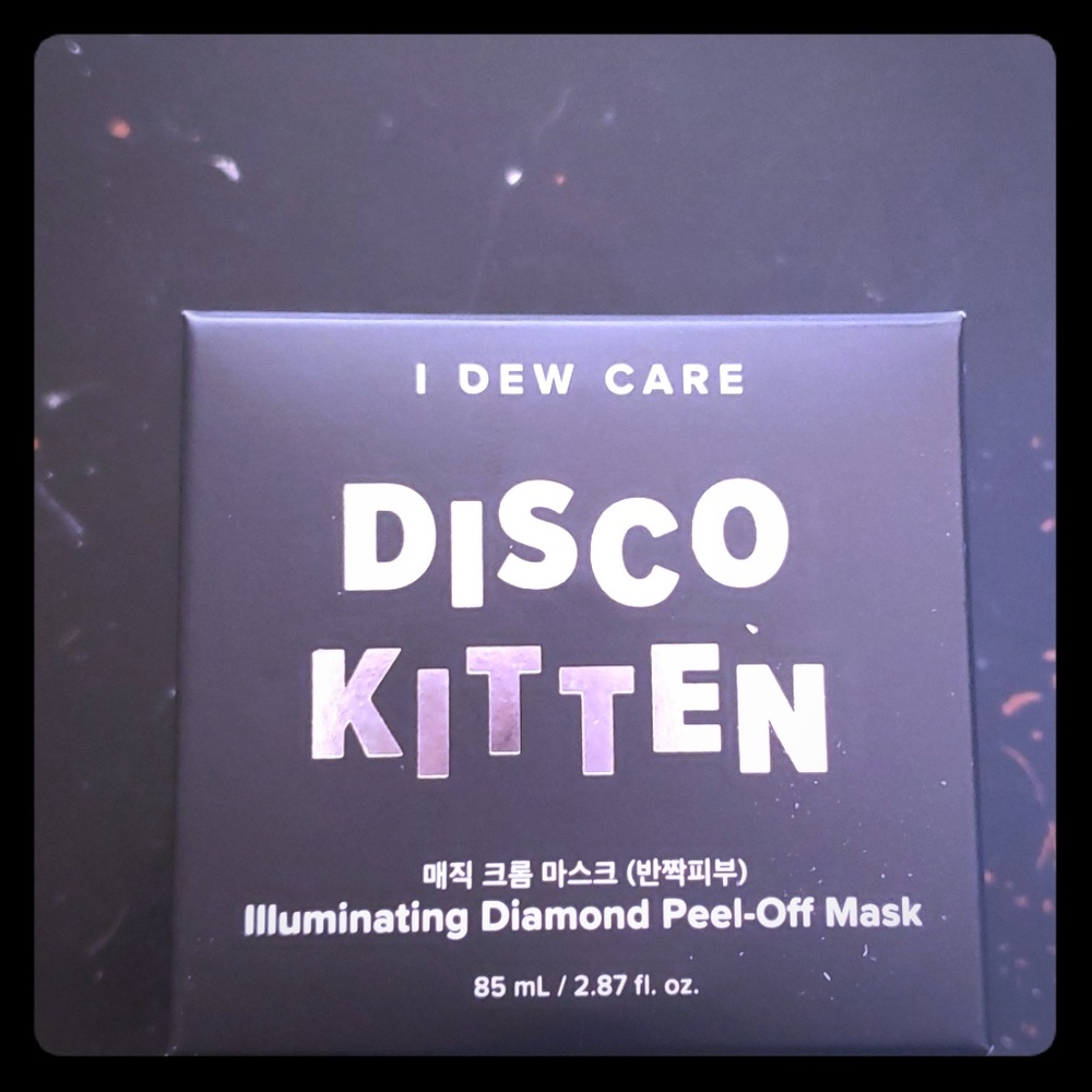Diamond peel off mask